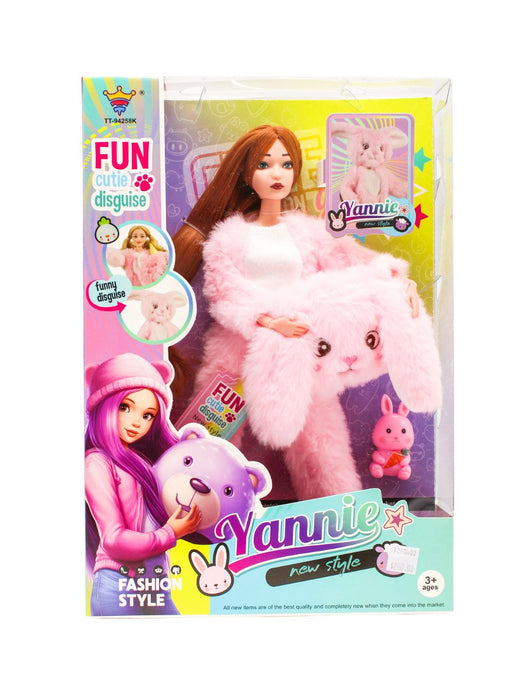 Muñeca Yannie New Style con Disfraz